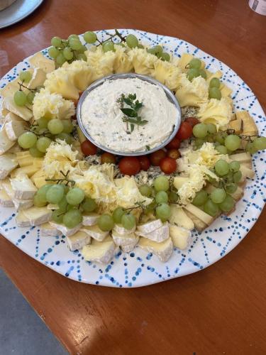 cheese platter to go